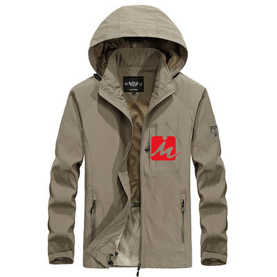 Cappotto casuale dei rivestimenti della giacca a vento degli uomini impermeabili incappucciati militari della giacca a vento
