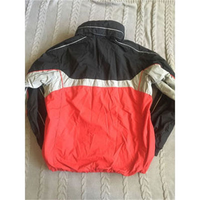 Ski Snow Mens Lightweight Jacket medio della giacca a vento degli uomini impermeabili molli dei rivestimenti con il cappuccio nascosto