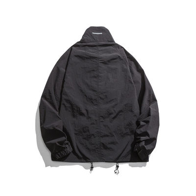 I rivestimenti impermeabili incappucciati della giacca a vento balzano rivestimento di Autumn Outdoor Light Windbreaker