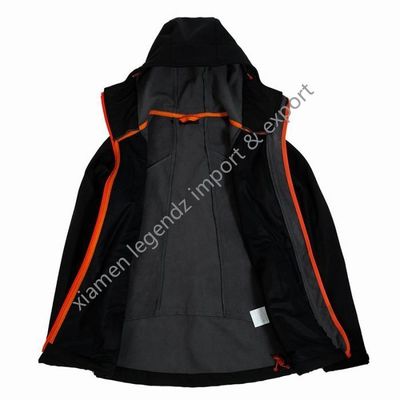 Tuta sportiva respirabile all'aperto delle donne di inverno dei rivestimenti impermeabili funzionali di Softshell