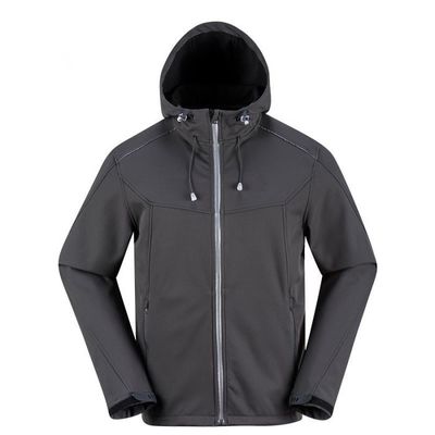 Il rivestimento funzionale all'aperto di Softshell di sport dei rivestimenti degli uomini impermeabili respirabili di inverno