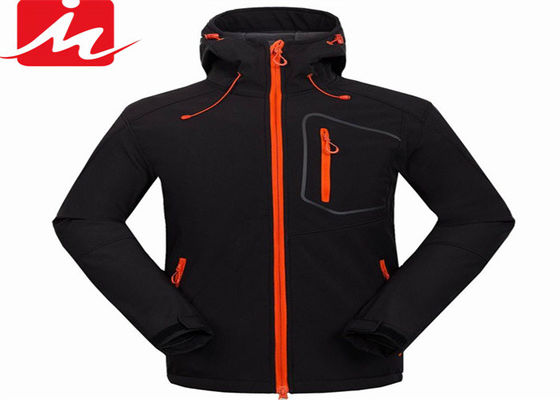 Rivestimento dell'elastam del poliestere degli uomini all'aperto di inverno dei rivestimenti impermeabili di Softshell dell'idrorepellente
